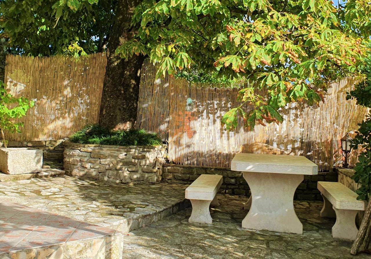 Apartamento Casa Prodan Buzet Exterior foto