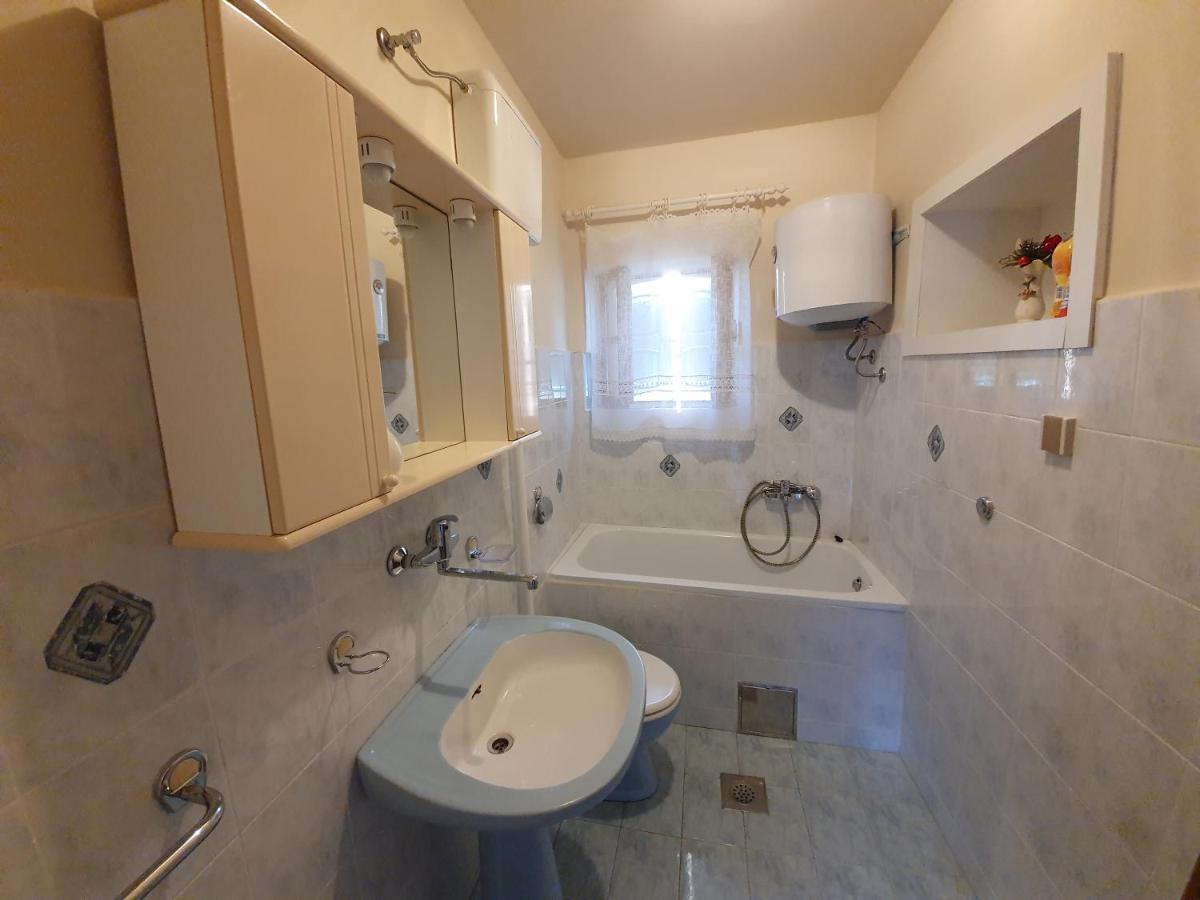 Apartamento Casa Prodan Buzet Exterior foto